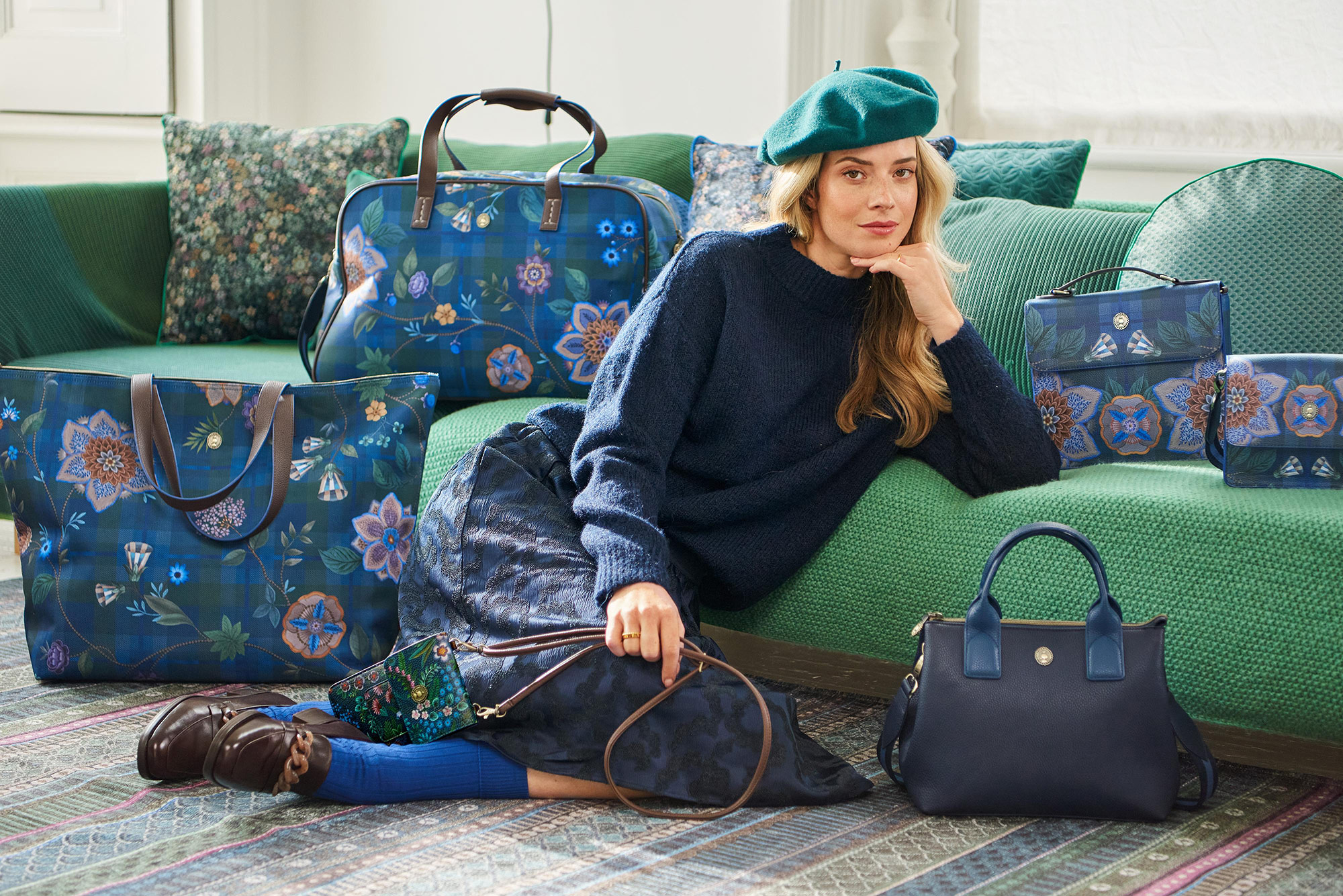 Pip Studio Tilda Reisetasche Flores Felices  | Dark Blue