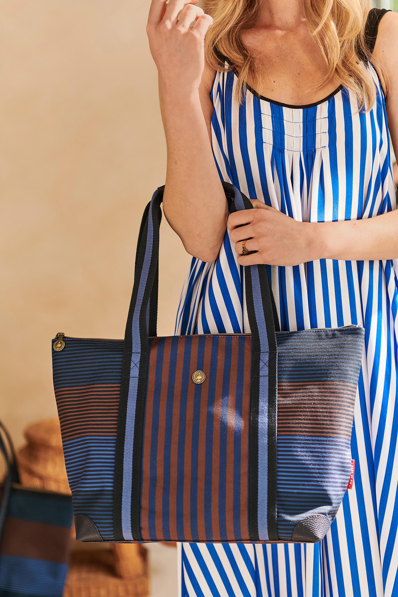 Pip Studio Tilda Reisetasche Medium Stripe  | Blue