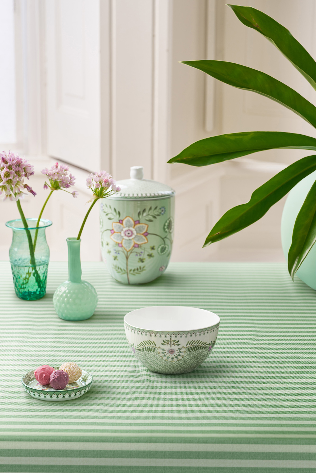 Pip Studio Schale Lily&Lotus | hellgrün