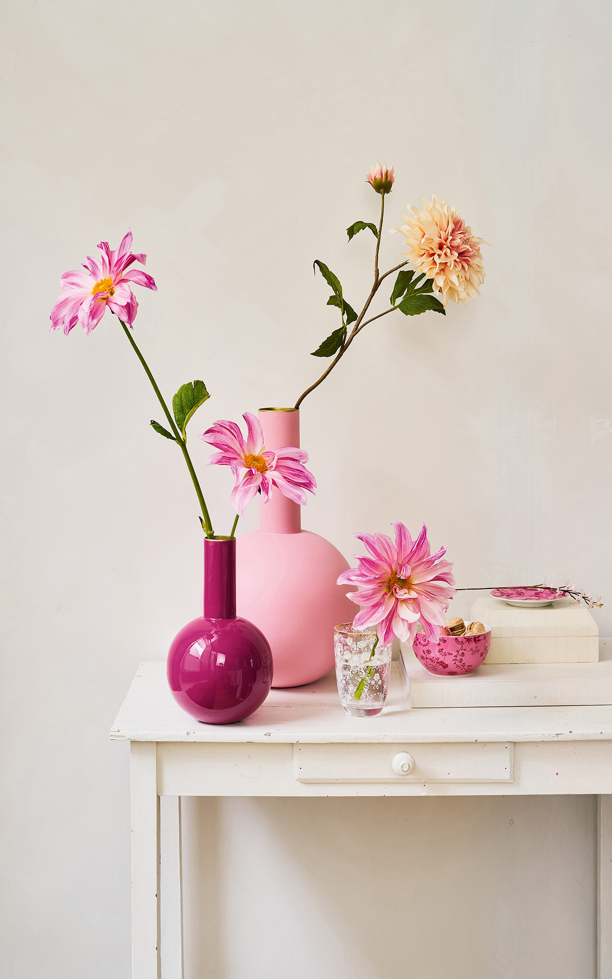 Pip Studio Vase Home Accessories | matt hellpink