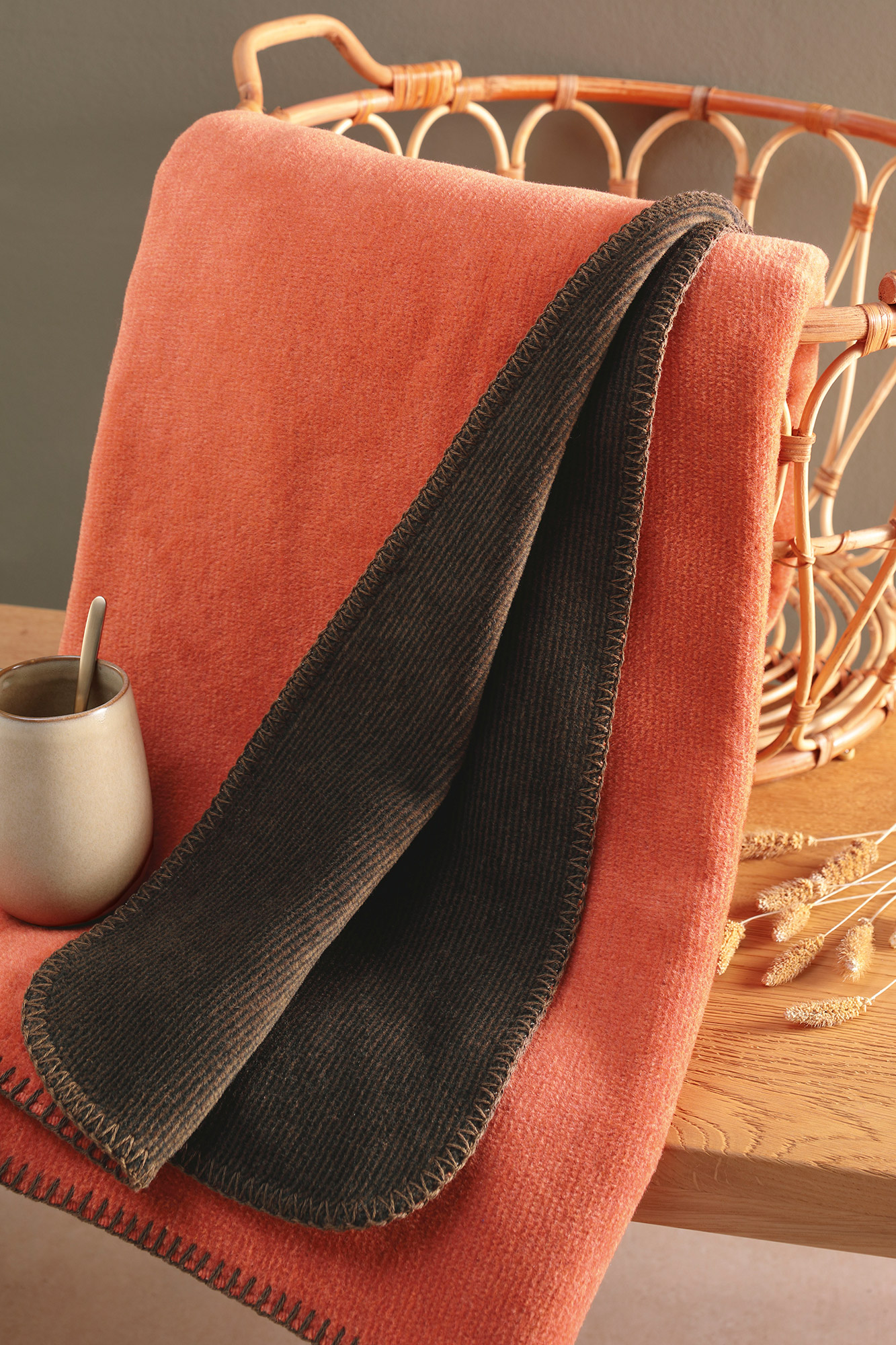 Biederlack Wohndecke Trend | Aragon-Falcon