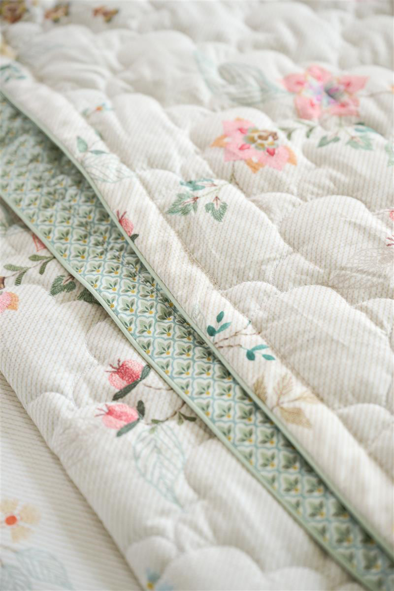 Pip Studio Tagesdecke Quilt Kili Flower | weiss