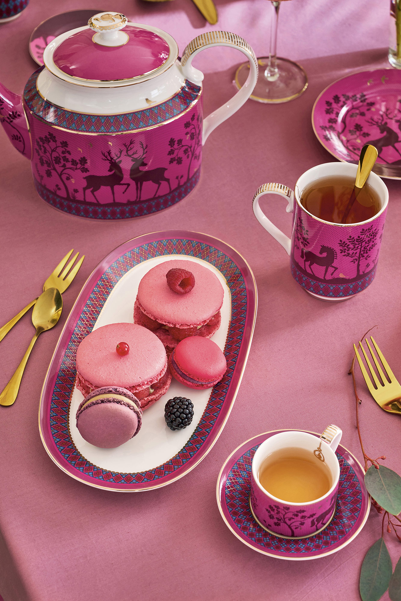 Pip Studio Ovales Tablett Deerest Darling | Pink