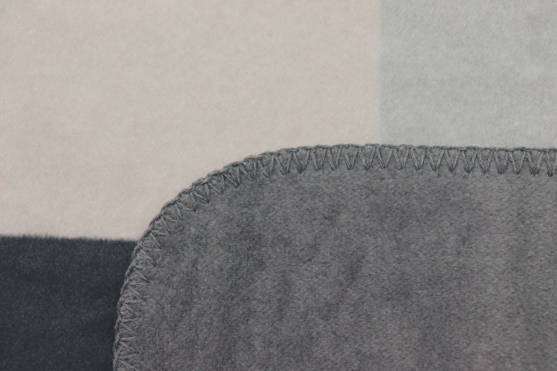 Biederlack Wohndecke Black Part