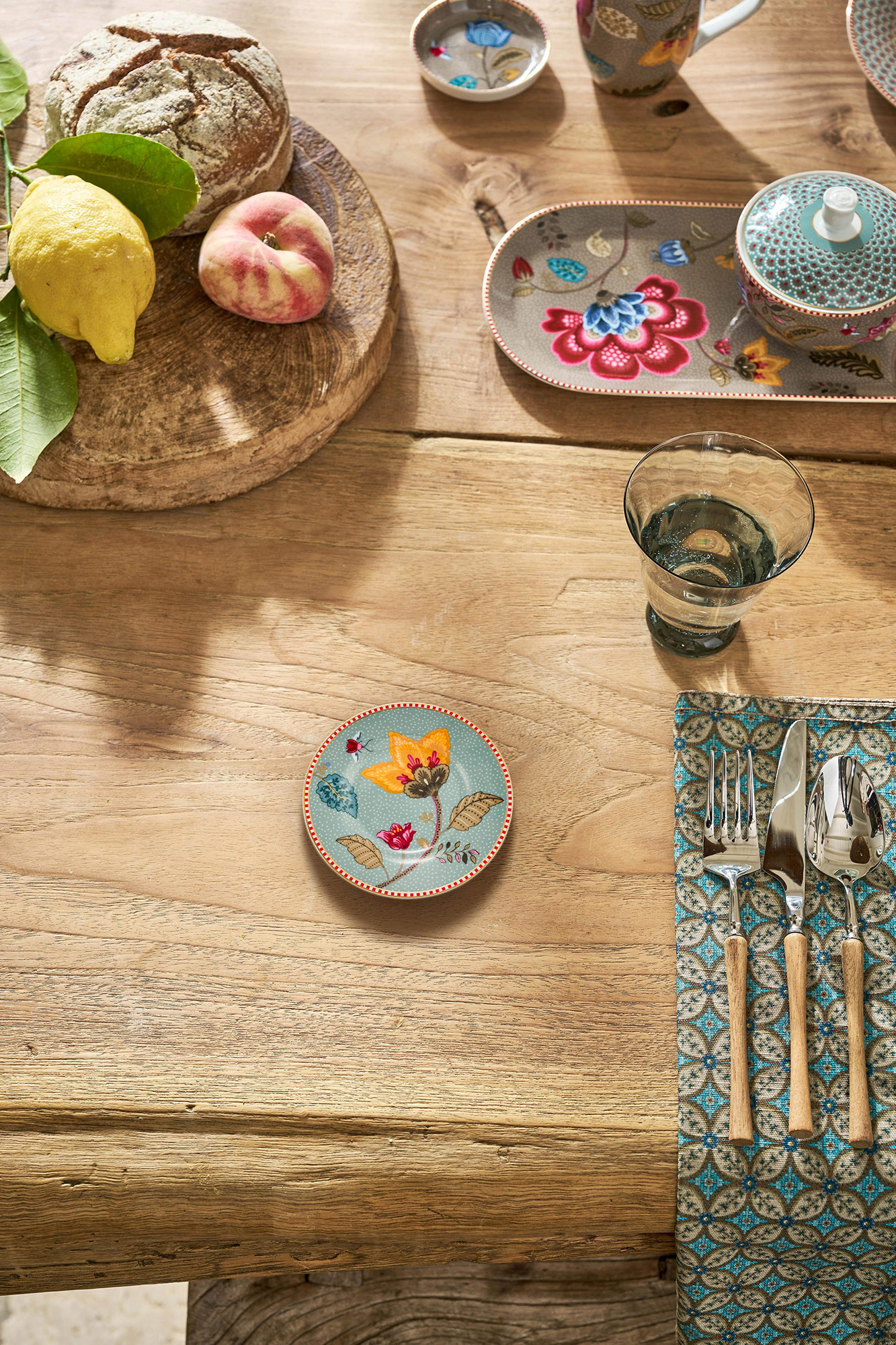 Pip Studio Petit Four Blooming Tales | Fantasy Blue